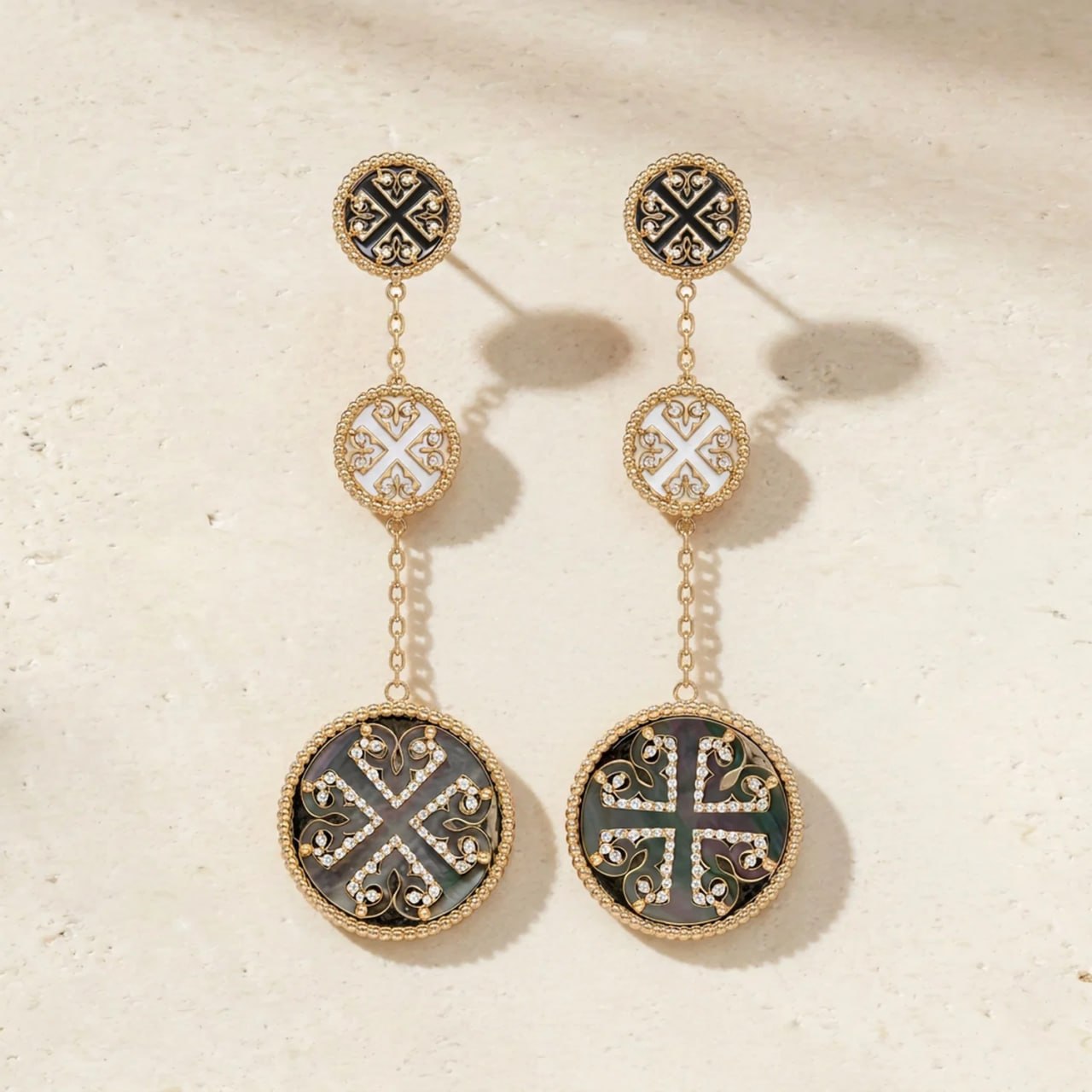 Phase1 Earring in 18K Yellow Gold