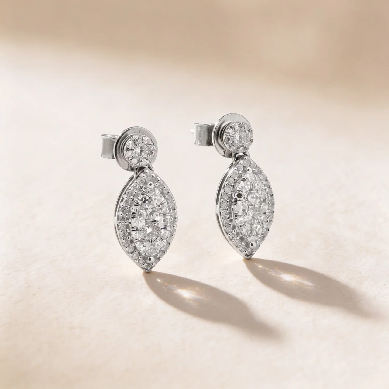 Illusion Diamond Earring in 18K White Gold