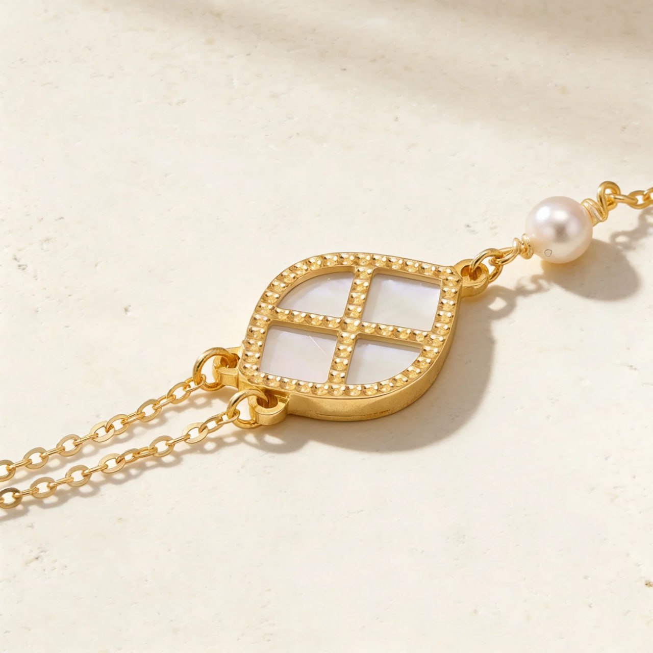 Arabiya Pearl Bracelet in 18K Yellow Gold