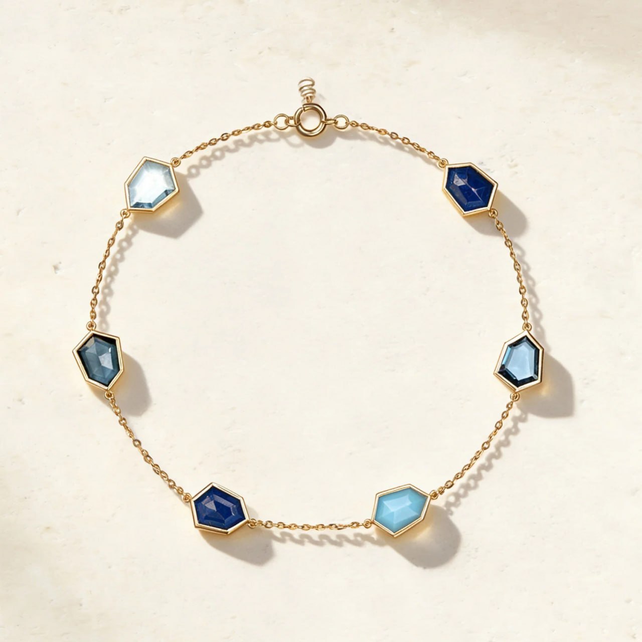 Blue Rosette Topaz Blue Bracelet in 18K Yellow Gold