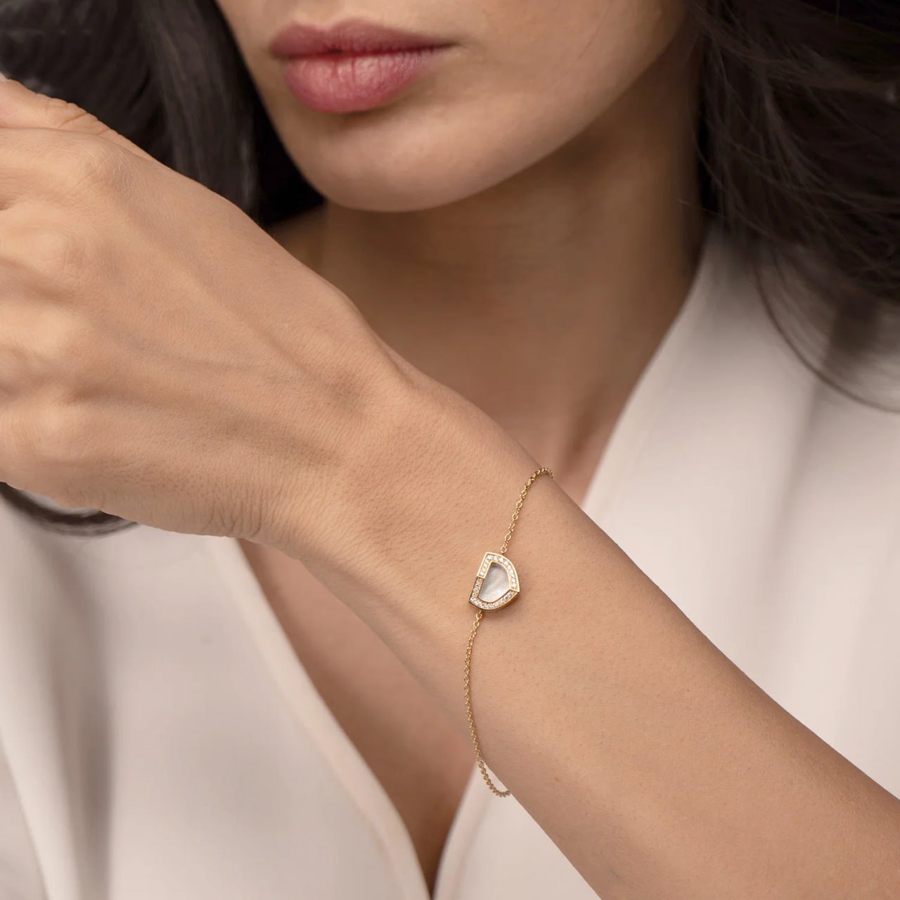 Art Deco Diamond Bracelet in 18K Yellow Gold